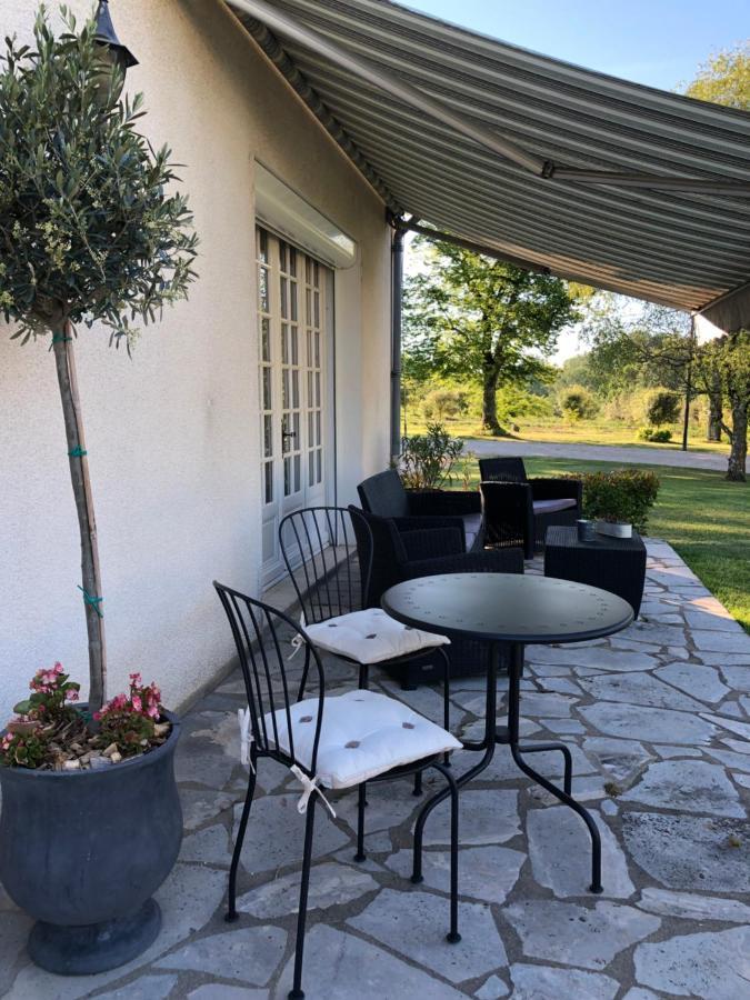 サン・モール La Ferme D'Aigurolles Bed & Breakfast エクステリア 写真