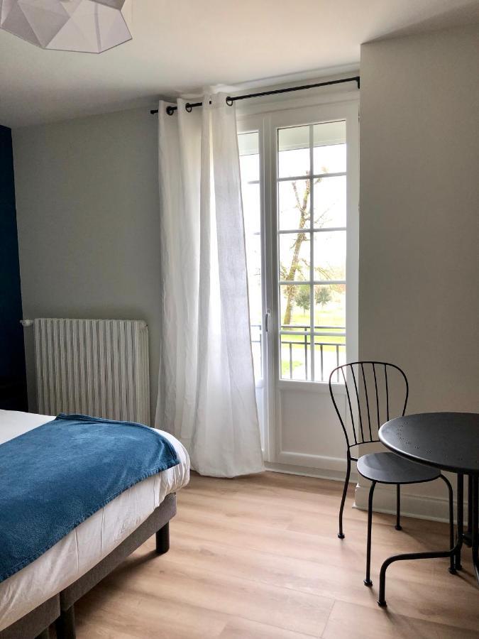 サン・モール La Ferme D'Aigurolles Bed & Breakfast エクステリア 写真
